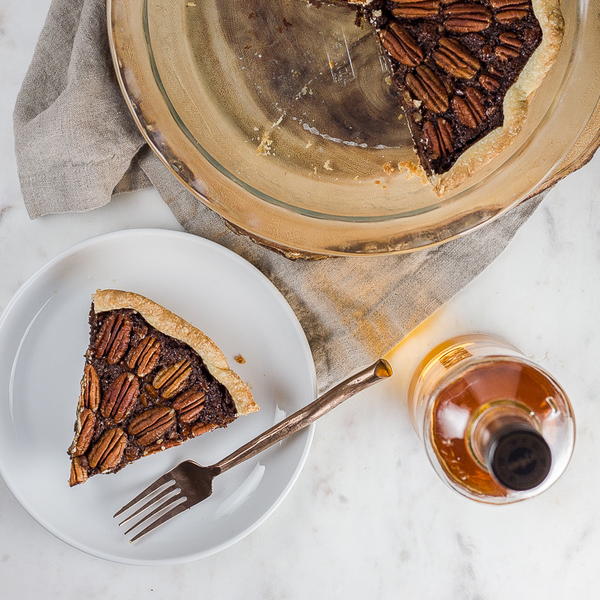 Chocolate Pecan Pie with Rum Chocolate Pecan Pie with Rum