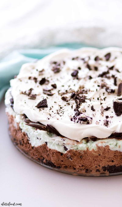 Mint Chocolate Ice Cream Pie Mint Chocolate Ice Cream Pie