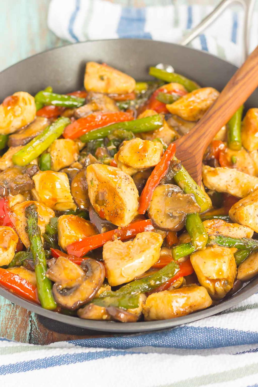 Honey Garlic Chicken Stir-Fry | FaveSouthernRecipes.com
