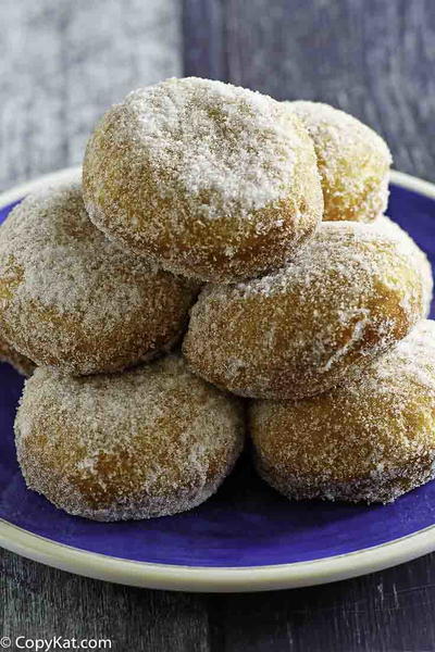 3-Ingredient Chinese Buffet Style Donuts 3-Ingredient Chinese Buffet Style Donuts