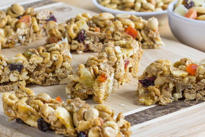 Crunchy No-Bake Cereal Bars