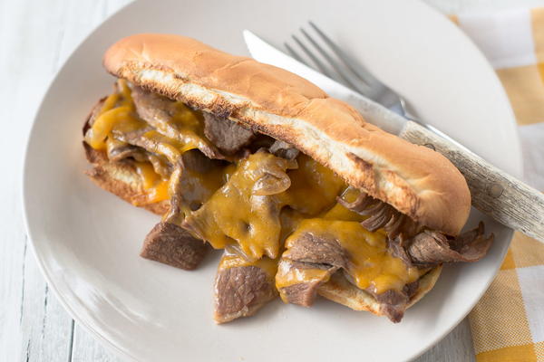 Slow Cooker French Dip Sandwiches Slow Cooker French Dip Sandwiches