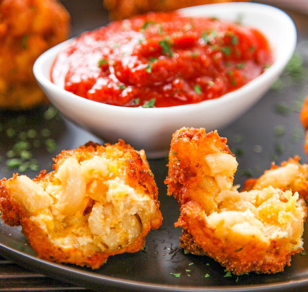 Deep Fried Mac and Cheese Deep Fried Mac and Cheese