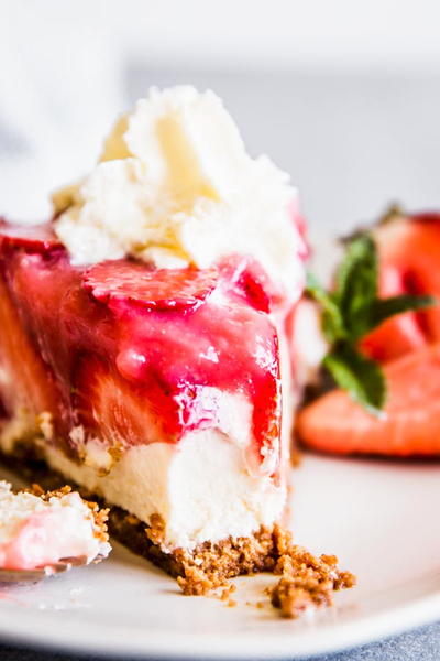 No Bake Strawberry Cheesecake Pie No Bake Strawberry Cheesecake Pie