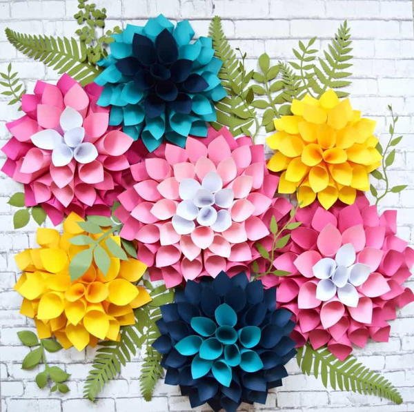 Easy Giant Paper Dahlias Easy Giant Paper Dahlias