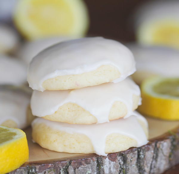 Super Soft Lemon Glazed Sugar Cookies Super Soft Lemon Glazed Sugar Cookies