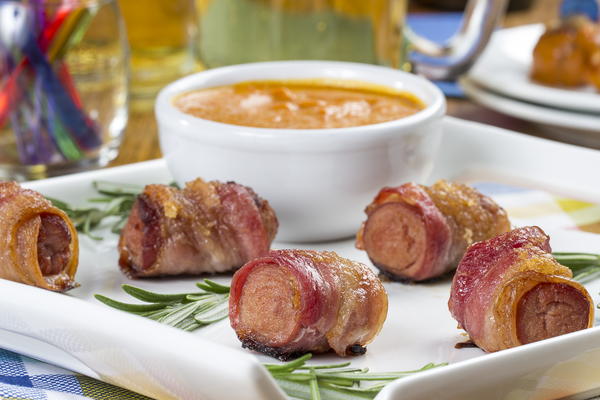 Dogs 'N' Hogs Dogs n Hogs