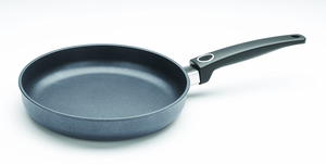WOLL Diamond Lite 9.5" Fry Pan Giveaway