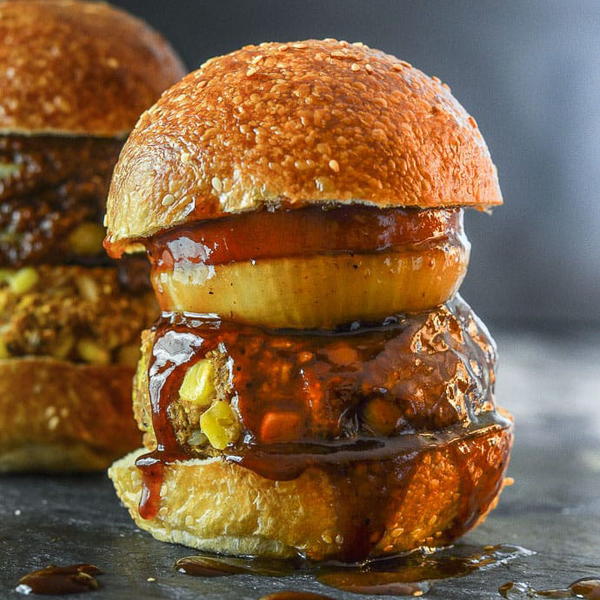 Vegan BBQ Burger Vegan BBQ Burger