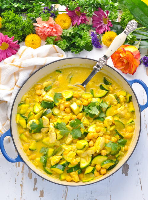 One Pot Coconut Chicken Curry One Pot Coconut Chicken Curry