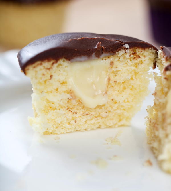Boston Cream Pie Cupcakes Boston Cream Pie Cupcakes