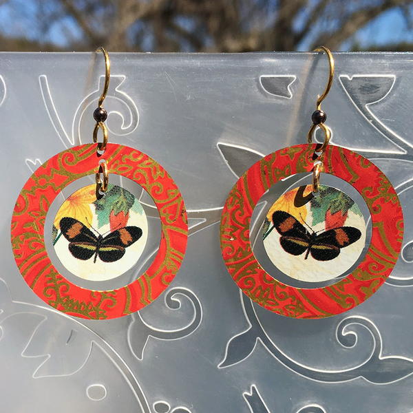 Make Earrings out of Vintage Tins Make Earrings out of Vintage Tins