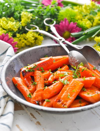 Easy Brown Sugar Roasted Carrots Recipe