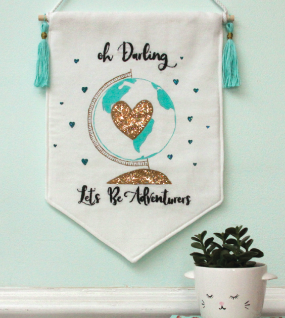 Glitter Globe Adventurer DIY Banner Glitter Globe Adventurer DIY Banner