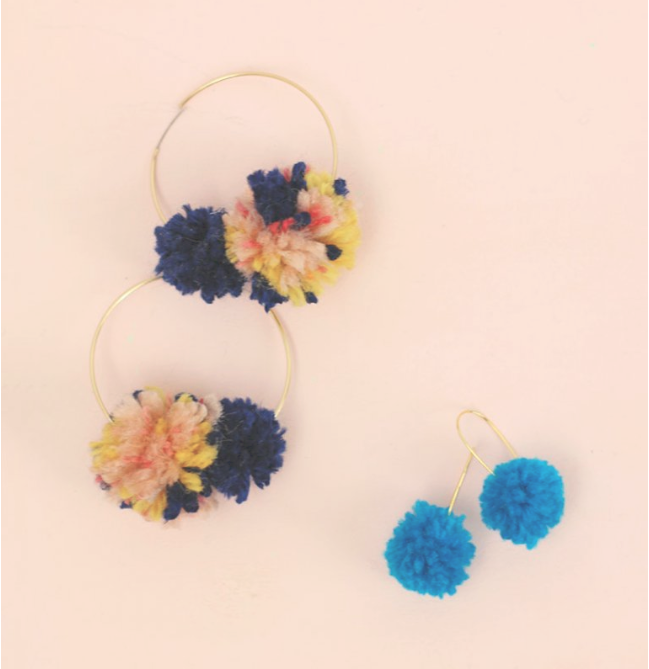 Cute DIY Pom Pom Earrings Cute DIY Pom Pom Earrings