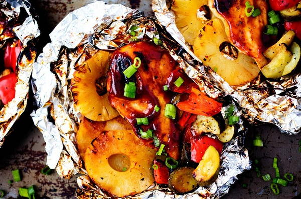 Hawaiian BBQ Chicken Foil Packets Hawaiian BBQ Chicken Foil Packets