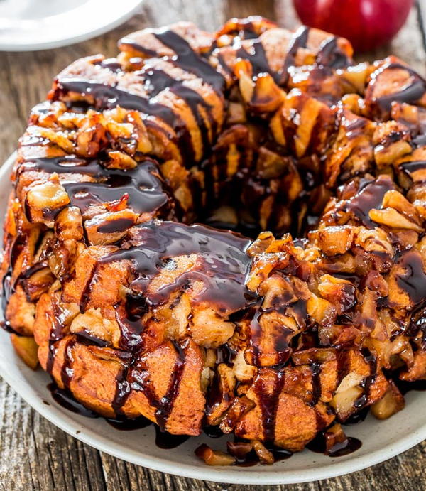 Chocolate Apple Pie Monkey Bread Chocolate Apple Pie Monkey Bread