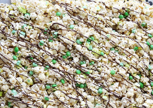 Leprechaun Puppy Chow Leprechaun Puppy Chow