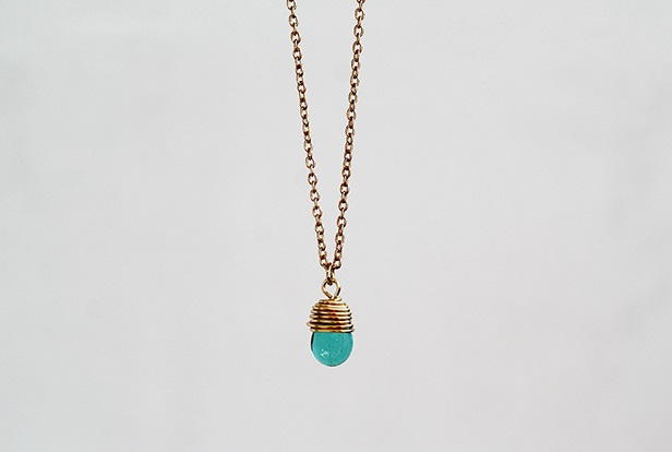 How to Wrap a Bead Pendant How to Wrap a Bead Pendant