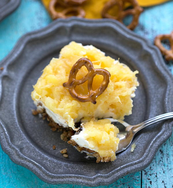 Tropical Pineapple Pretzel Salad Tropical Pineapple Pretzel Salad