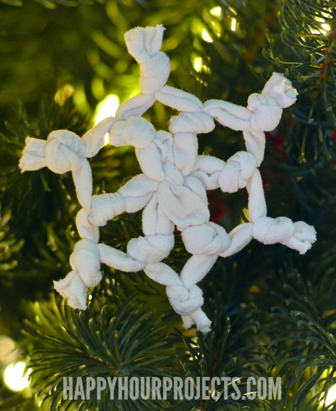 DIY Recycled Holiday Decoration DIY Recycled Holiday Decoration