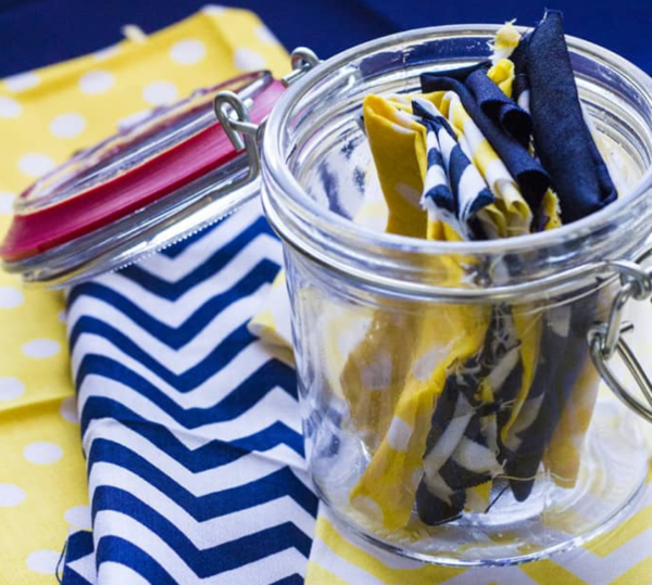 Homemade Dryer Sheets with Essential Oils Homemade Dryer Sheets with Essential Oils