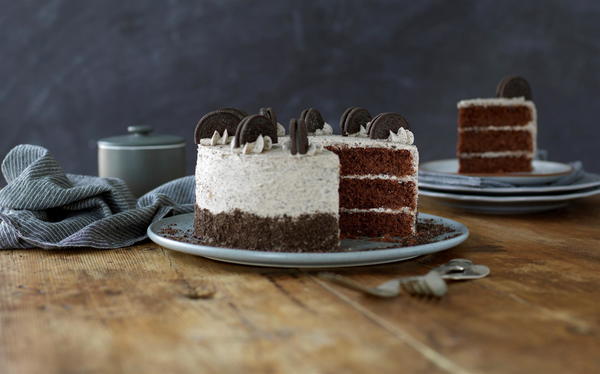 Cookies and Cream Cake Cookies and Cream Cake