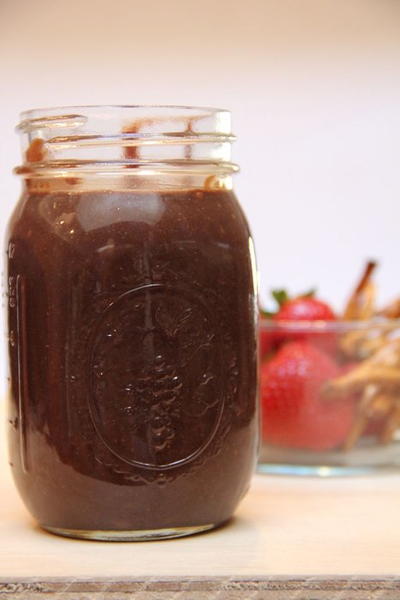 4-Ingredient Homemade Nutella Recipe 4-Ingredient Homemade Nutella Recipe