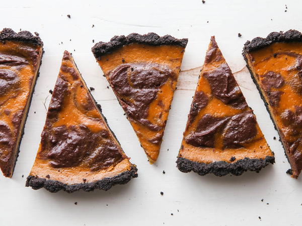 Easy Dark Chocolate Pumpkin Tart Easy Dark Chocolate Pumpkin Tart