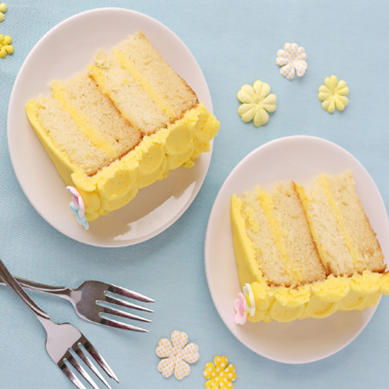 Layer Cake Of Lemon Mousse Layer Cake Of Lemon Mousse