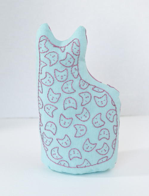 Stand-Up Stuffed Cat Pattern Stand-Up Stuffed Cat Pattern