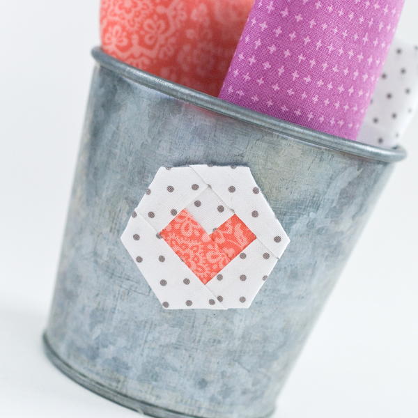 English Paper Piecing DIY Hexagon Magnet English Paper Piecing DIY Hexagon Magnet