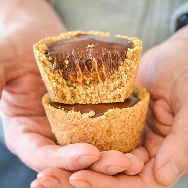 Healthier Chocolate Caramel Cookie Cups Healthier Chocolate Caramel Cookie Cups