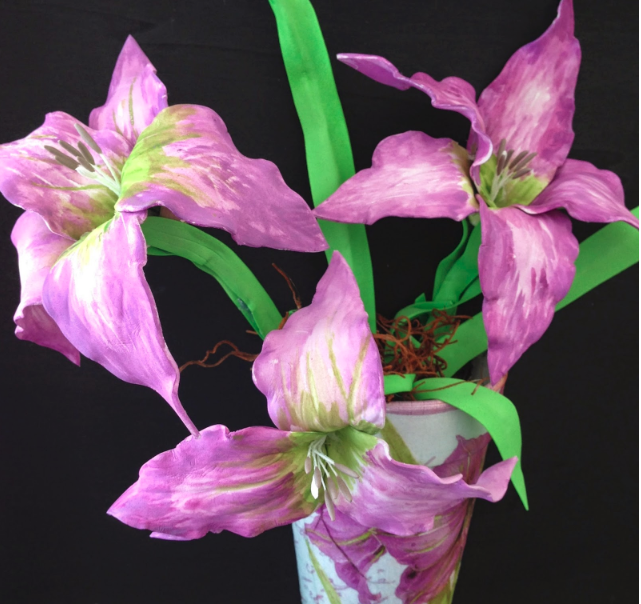 DIY Lily Faux Flowers DIY Lily Faux Flowers