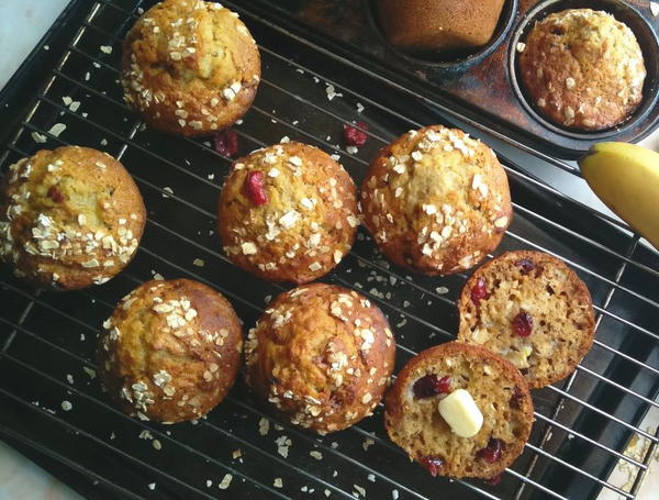 Banana Cranberry Oat Muffins Banana Cranberry Oat Muffins
