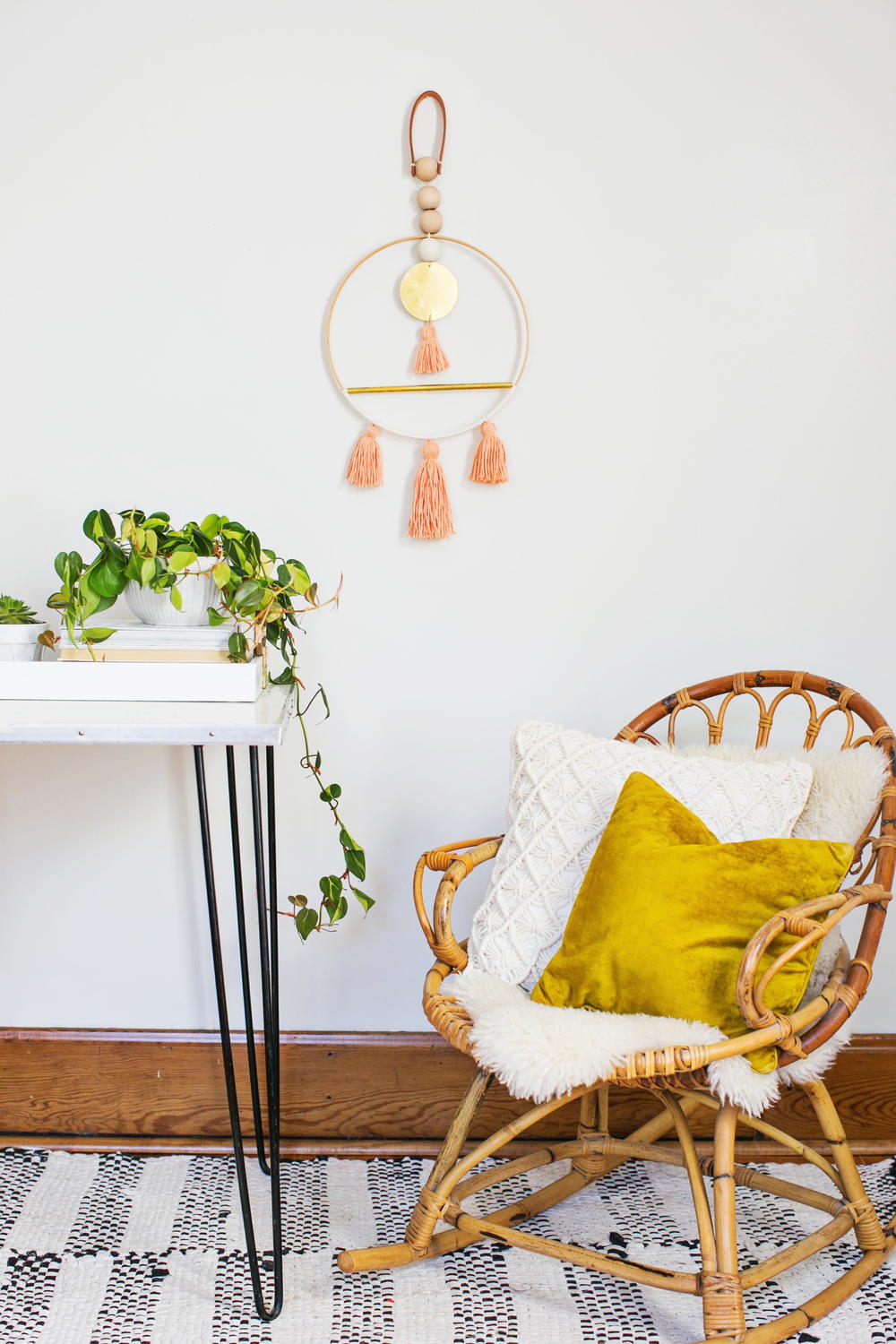 Chic DIY Boho Wall Art | DIYIdeaCenter.com