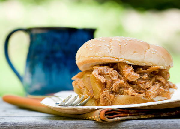 Hawaiian BBQ Pulled Chicken Hawaiian BBQ Pulled Chicken