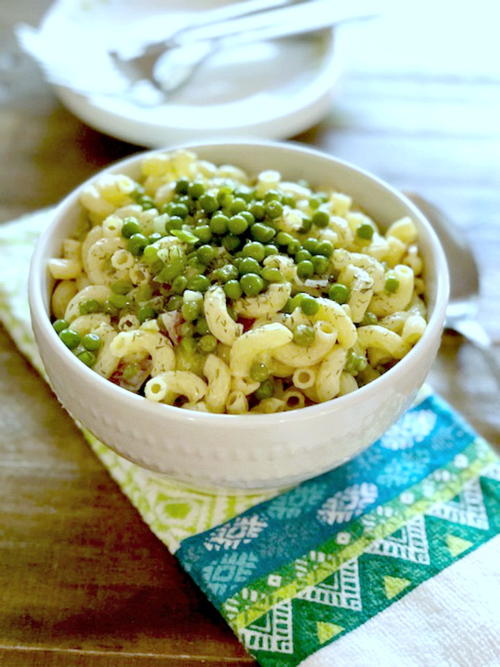 Copycat Macaroni Green Pea Salad Copycat Macaroni Green Pea Salad