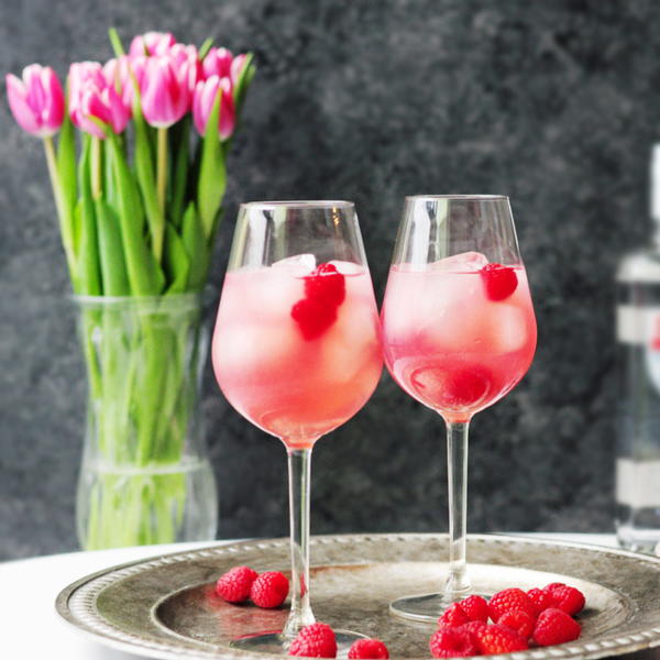 Meyer Lemon Raspberry Cocktail Meyer Lemon Raspberry Cocktail