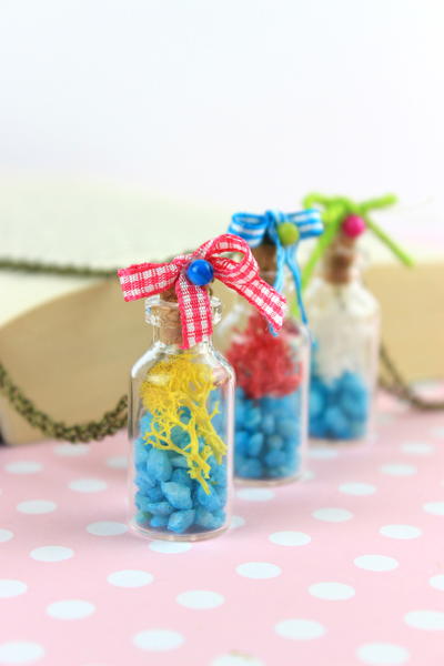 Diy Summer Long Necklace with Real Moss and Beads Diy Summer Long Necklace with Real Moss and Beads