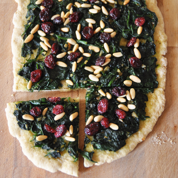 Catalan Spinach Flatbread - Coca de Espinacas Catalan Spinach Flatbread - Coca de Espinacas
