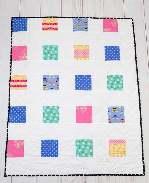 Four Square Simple Charm Pack Baby Quilt_1
