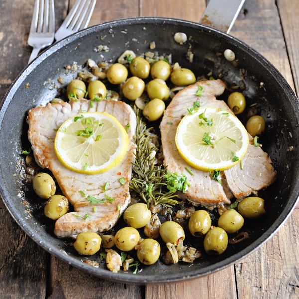 Pan-Seared Tuna Steaks with Spanish Olives Herbs Pan-Seared Tuna Steaks with Spanish Olives & Herbs