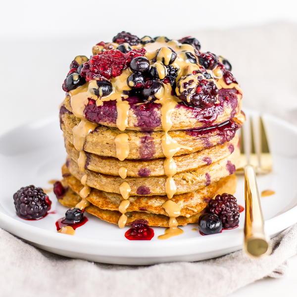 Vegan Peanut Butter and Jelly Banana Oat Pancakes Vegan Peanut Butter and Jelly Banana Oat Pancakes