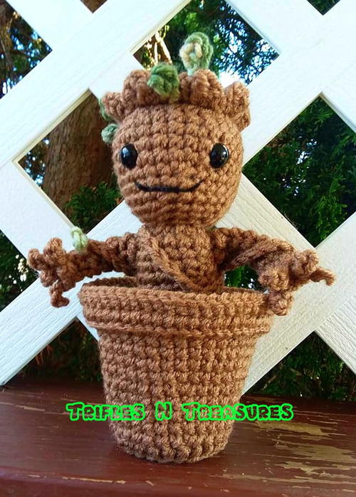 Little Big Sapling with Flower Pot Little Big Sapling with Flower Pot