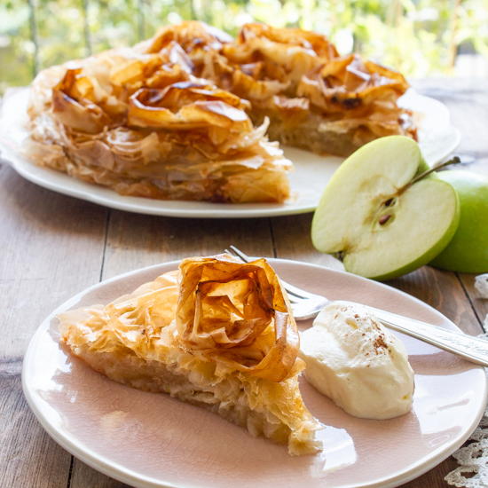 Croustade Classic French Apple Pie Croustade: Classic French Apple Pie