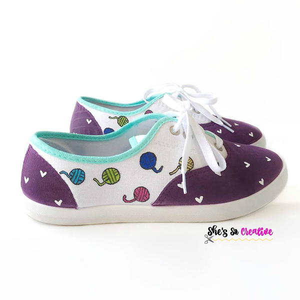 DIY Yarn Ball Canvas Shoes DIY Yarn Ball Canvas Shoes