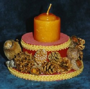 Holiday Pine Cone Candle Holder