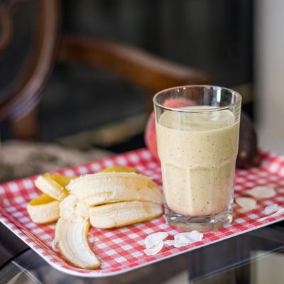 Paleo After-Workout Peach Banana Protein Shake Recipe
