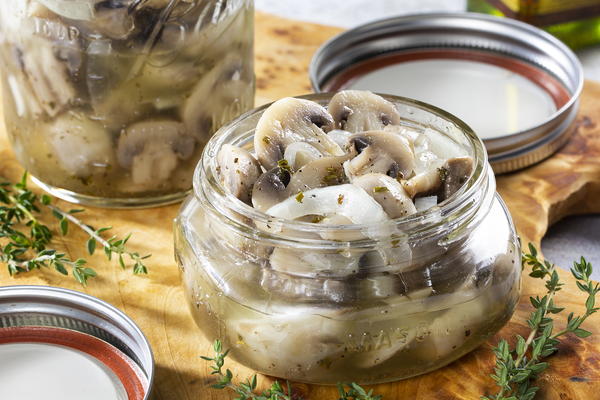 Good Ol Marinated Mushrooms